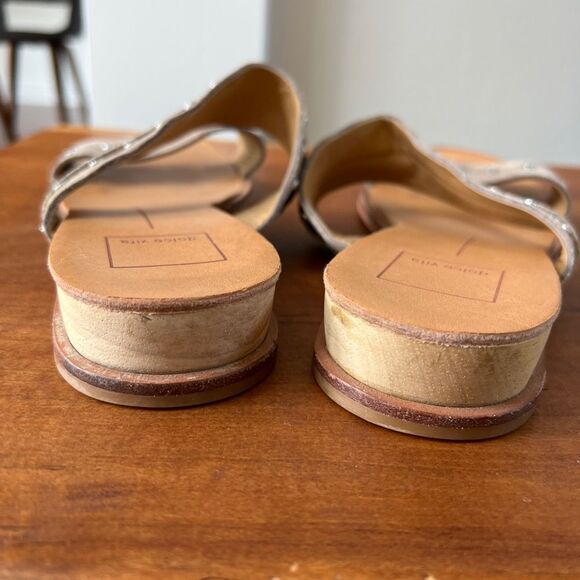 Dolce Vita Pacey Suede Leather Studded
Sandals 8.5 Wooden Heel Demi Wedge - Picture 2 of 4